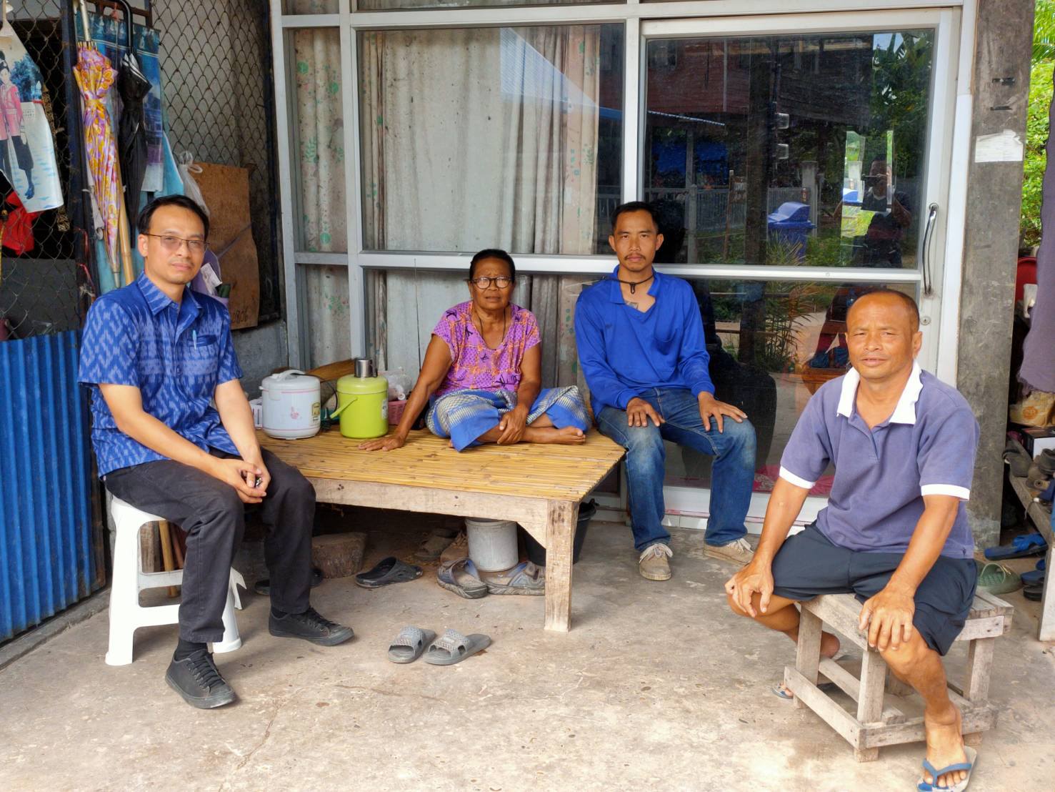 พช.เต่างอยลงพื้นที่สำรวจครัวเรือนเป้าหมาย ตามโครงการพัฒนาคุณภาพชีวิตคนสกลนครทุกช่วงวัยฯ