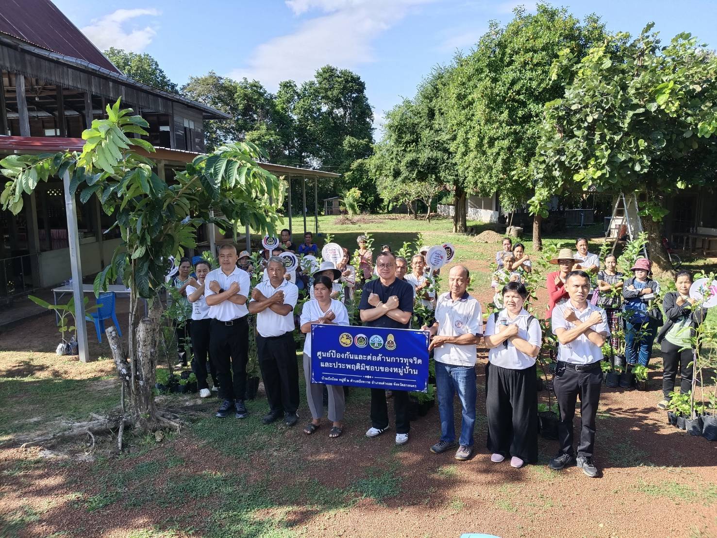 >>พช.เต่างอย เดินหน้าสร้างชุมชนโปร่งใส ปลุก/ปลูกจิตสำนึกต้านทุจริต ณ บ้านบึงน้อย